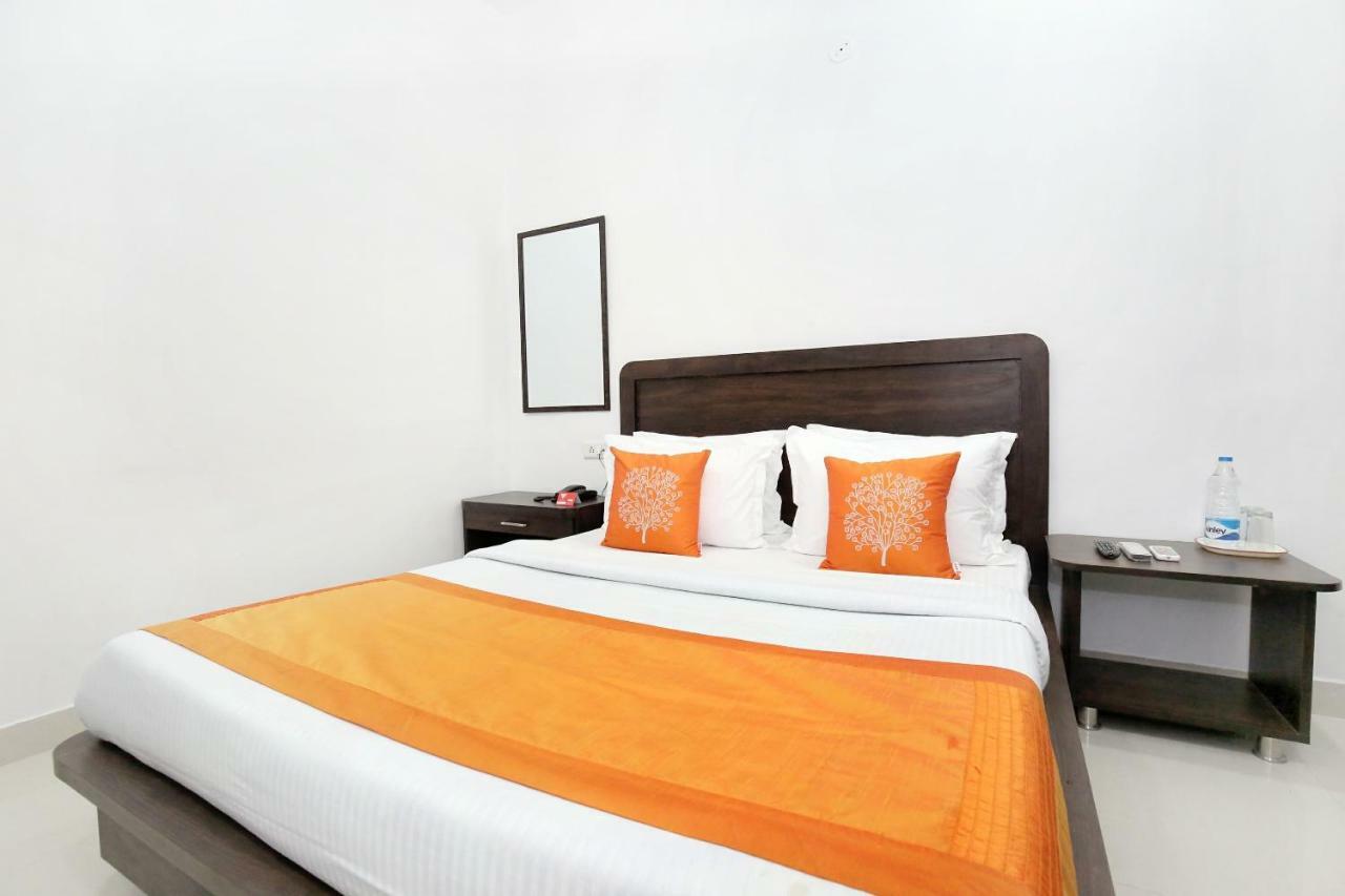 فندق Oyo 11421 Regal Residency أمريتسار المظهر الخارجي الصورة